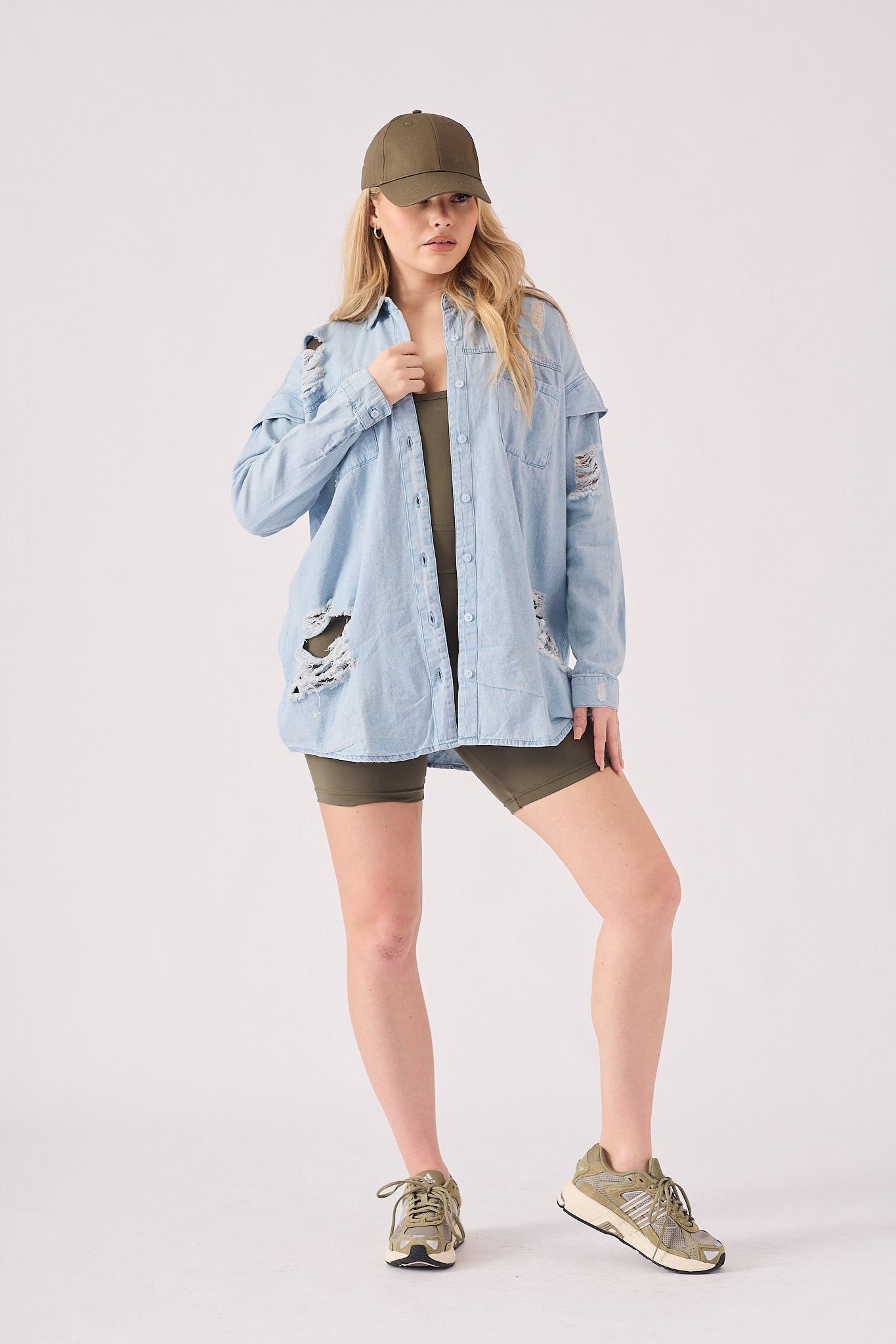 OVERSIZED DENIM SHIRT - LIGHT BLUE