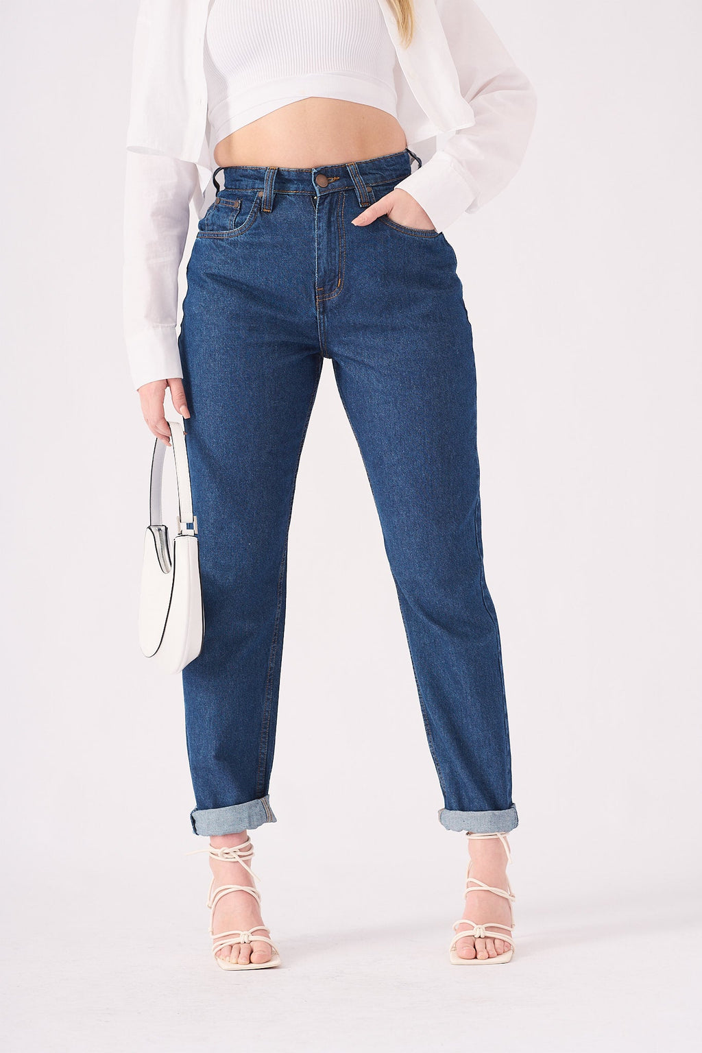 HIGH WAISTED TURN UP STRAIGHT LEG JEANS - MID BLUE