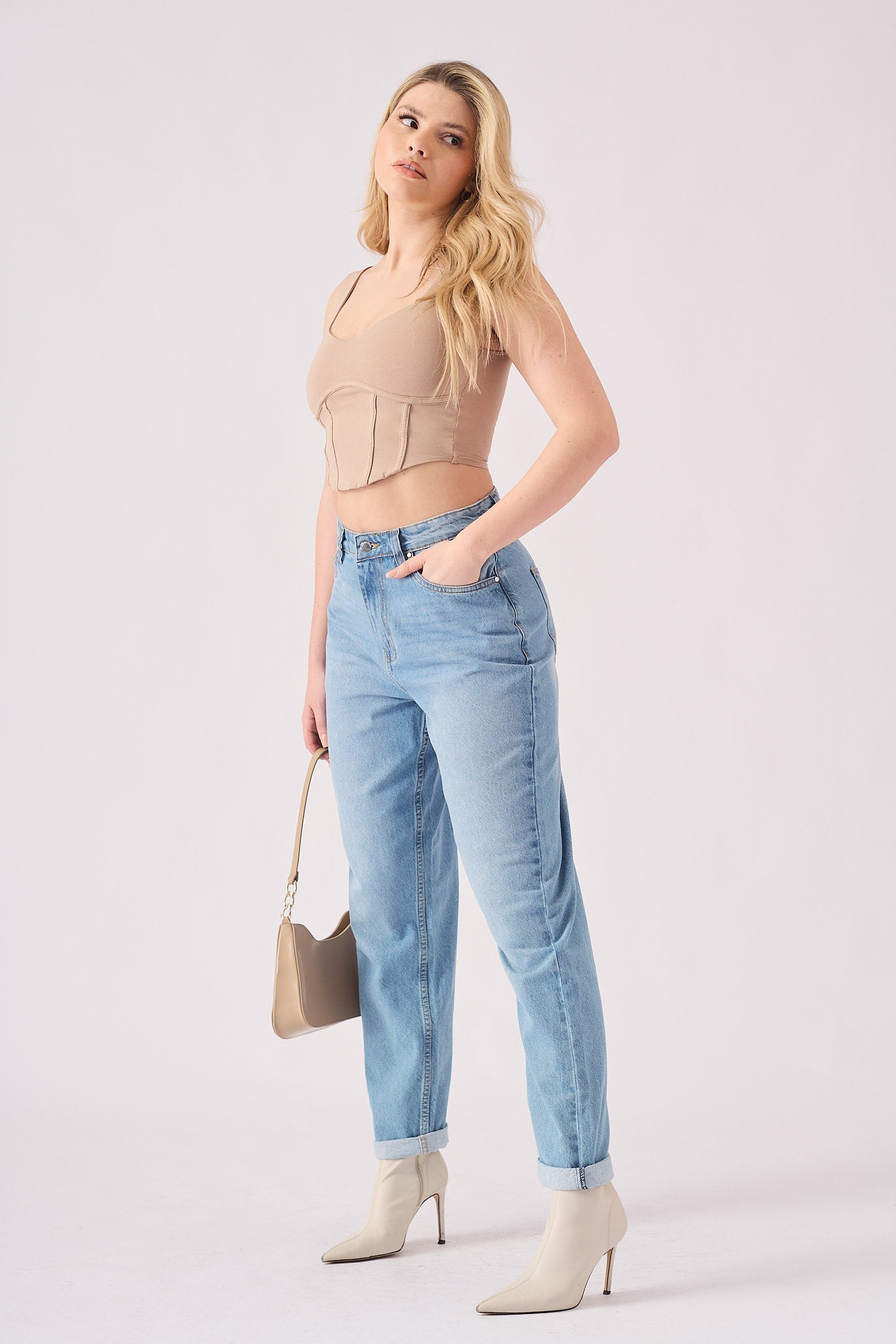 HIGH WAISTED TURN UP STRAIGHT LEG JEANS - LIGHT BLUE