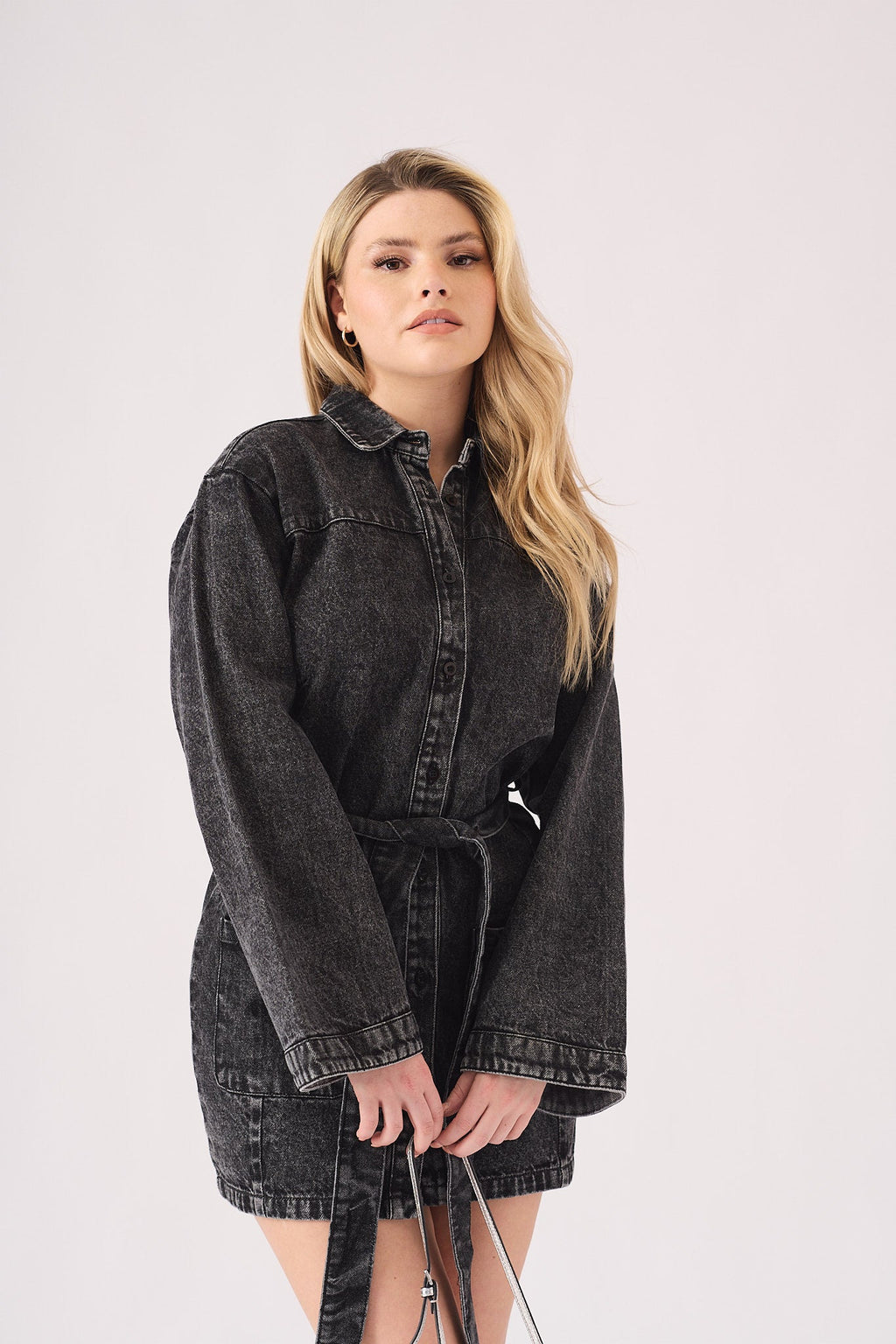 LONG SLEEVE WRAP DRESS - BLACK