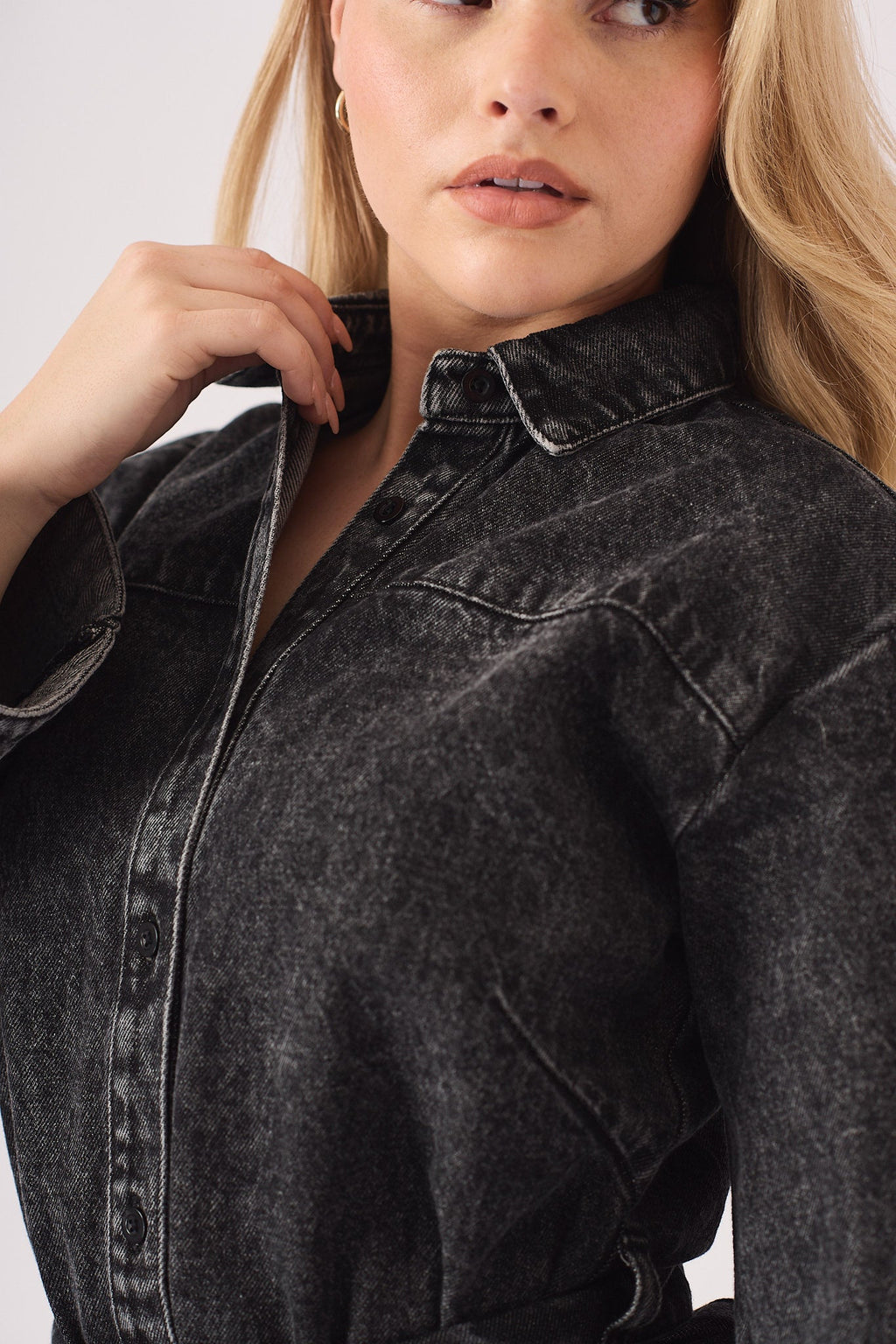 LONG SLEEVE WRAP DRESS - BLACK