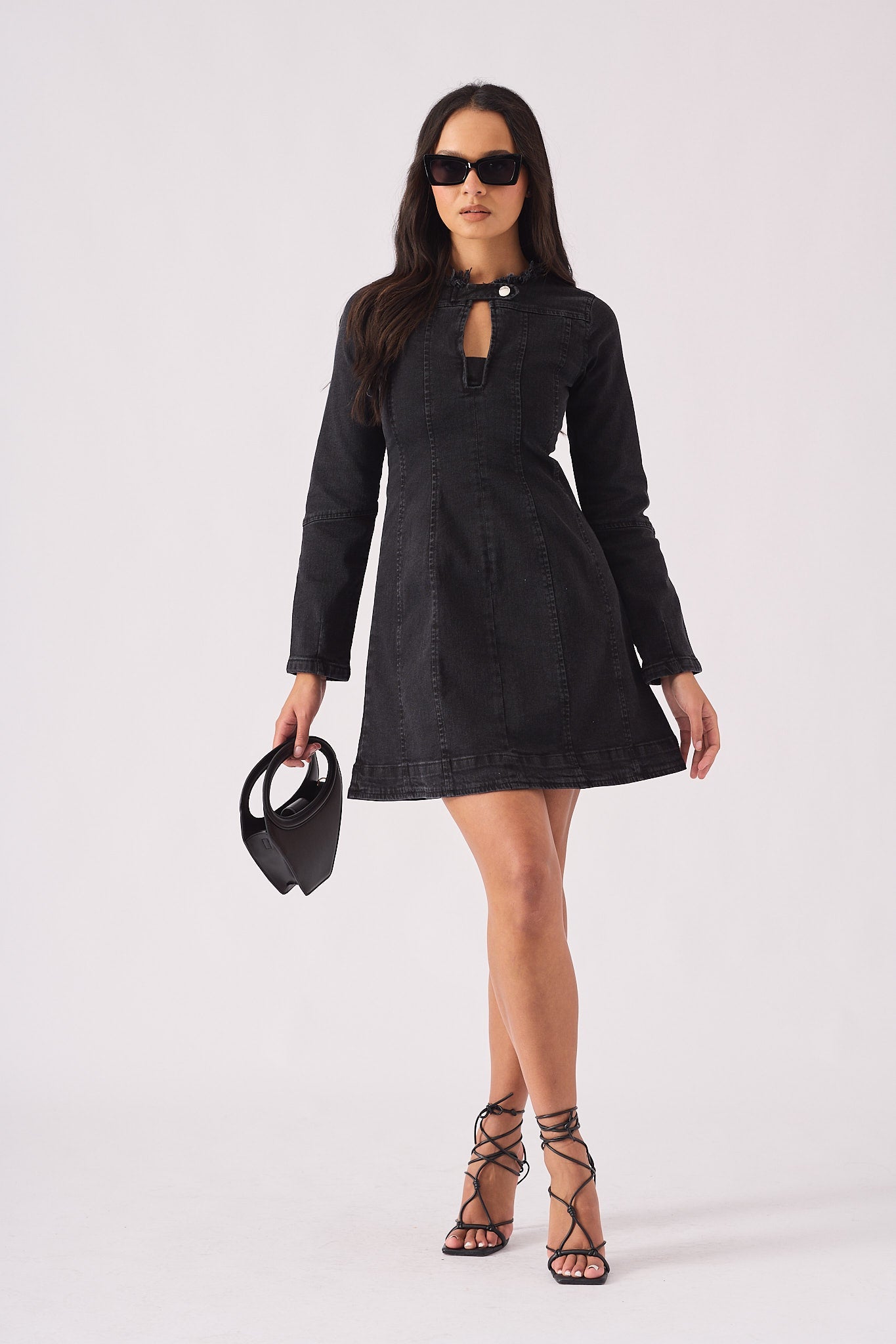 LONG SLEEVE DENIM DRESS - BLACK