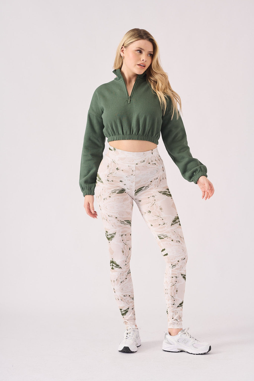 HALF ZIP SWEATSHIRT - GREEN