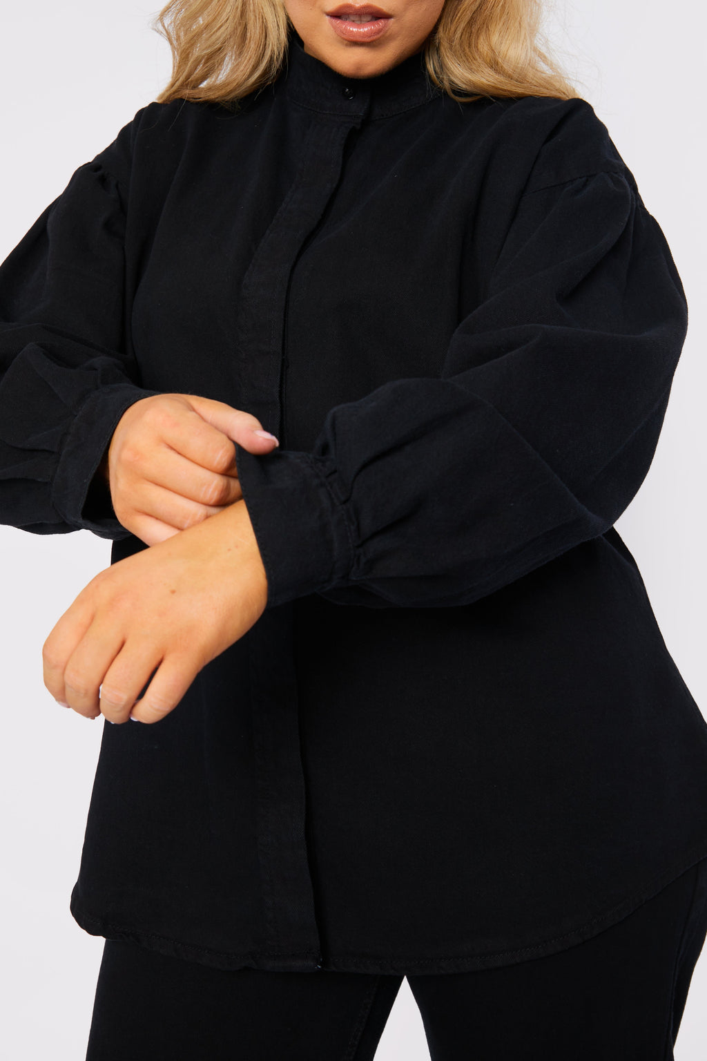 PLUS SIZE BALLOON SLEEVE DENIM SHIRT - BLACK