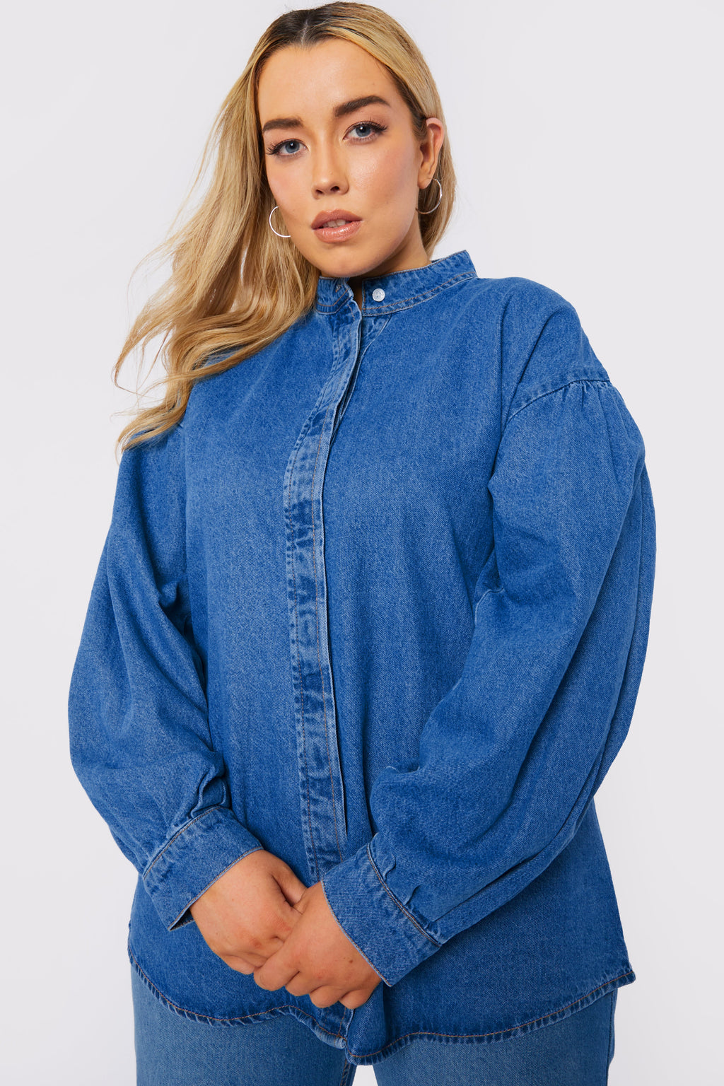 PLUS SIZE BALLOON SLEEVE DENIM SHIRT - MID BLUE