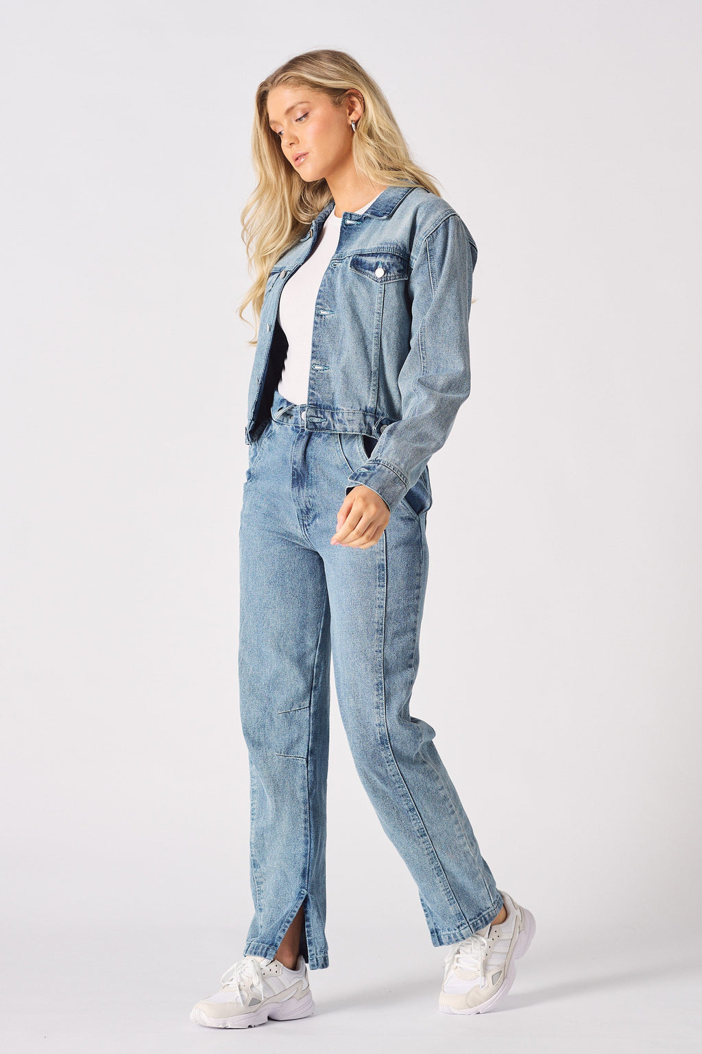 DETACHABLE DENIM JUMPSUIT - BLUE ACID WASH