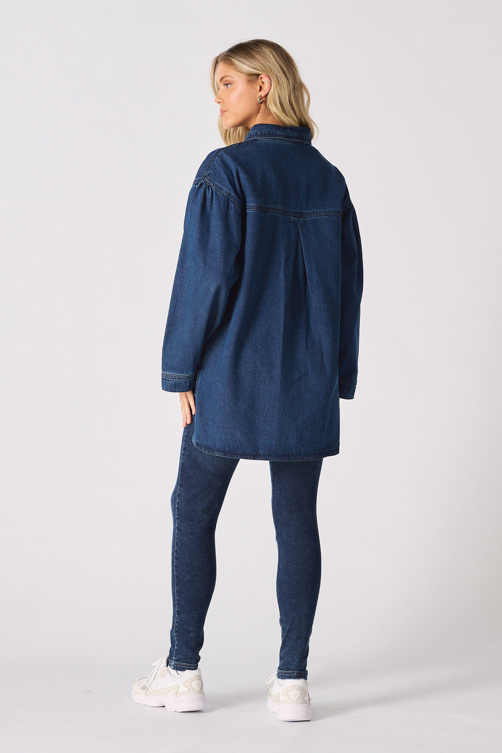 OVERSIZED LONG SLEEVE DENIM SHIRT - DARK BLUE