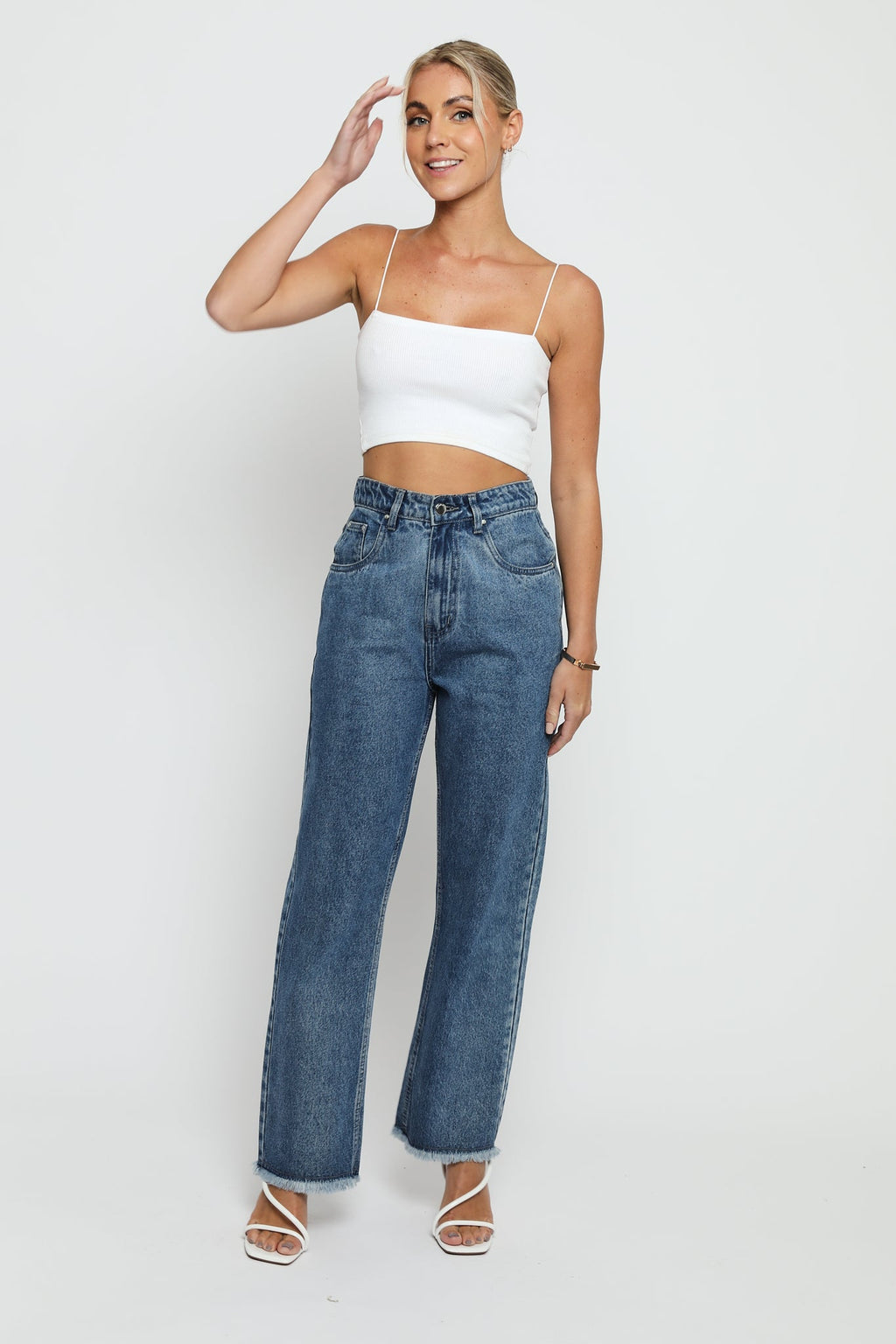 STRAIGHT LEG FRAYED HEM JEANS - MID STONE BLUE